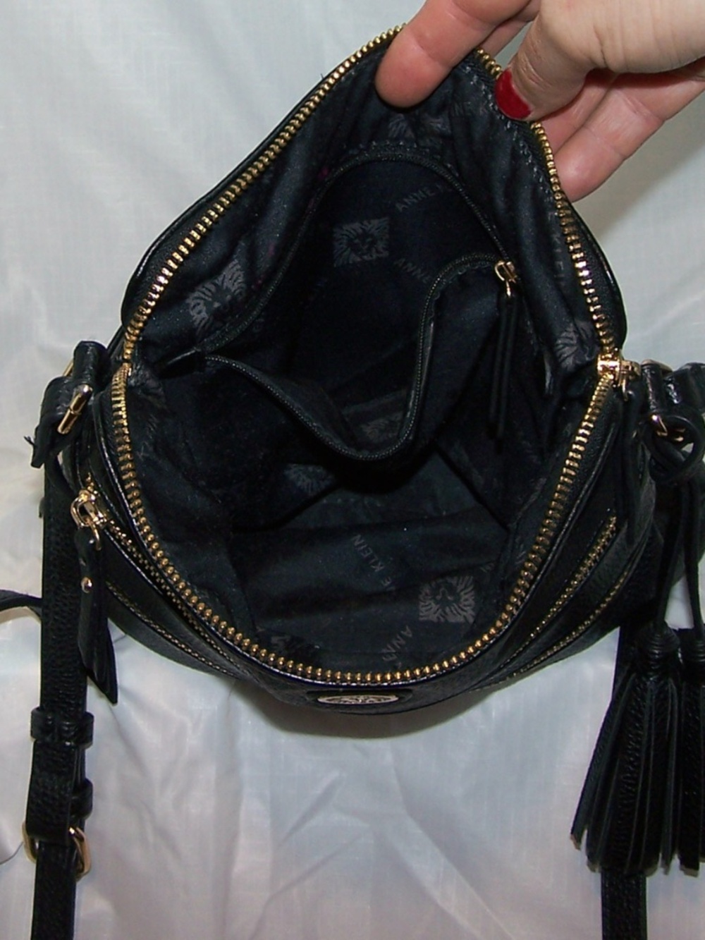 Anne Klein Traveler Crossbody Shoulder/Cross Body Purse in Saddle Black - Picture 5 of 10
